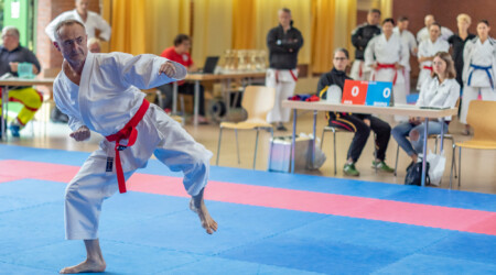 Karate Verein Köln Nippes – Kampfsport – Selbstverteidigung – Fitness – Kampfkunst 544 Ju Kengo e.V. - Karate in Köln - Kampfsport seit 1982 Karate Verein Köln Nippes – Kampfsport – Selbstverteidigung – Fitness – Kampfkunst