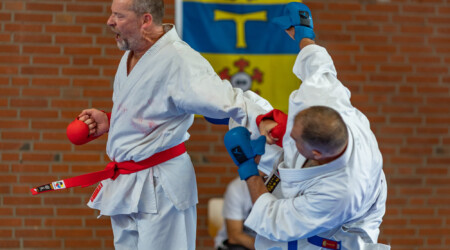 Karate Verein Köln Nippes – Kampfsport – Selbstverteidigung – Fitness – Kampfkunst 527 Ju Kengo e.V. - Karate in Köln - Kampfsport seit 1982 Karate Verein Köln Nippes – Kampfsport – Selbstverteidigung – Fitness – Kampfkunst