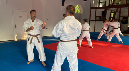 Karate Verein Köln Nippes – Kampfsport – Selbstverteidigung – Fitness – Kampfkunst 467 Ju Kengo e.V. - Karate in Köln - Kampfsport seit 1982 Karate Verein Köln Nippes – Kampfsport – Selbstverteidigung – Fitness – Kampfkunst