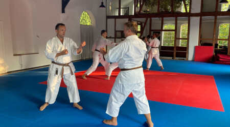 Karate Verein Köln Nippes – Kampfsport – Selbstverteidigung – Fitness – Kampfkunst 468 Ju Kengo e.V. - Karate in Köln - Kampfsport seit 1982 Karate Verein Köln Nippes – Kampfsport – Selbstverteidigung – Fitness – Kampfkunst
