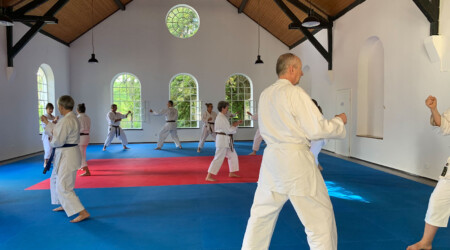 Karate Verein Köln Nippes – Kampfsport – Selbstverteidigung – Fitness – Kampfkunst 440 Ju Kengo e.V. - Karate in Köln - Kampfsport seit 1982 Karate Verein Köln Nippes – Kampfsport – Selbstverteidigung – Fitness – Kampfkunst