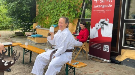 Karate Verein Köln Nippes – Kampfsport – Selbstverteidigung – Fitness – Kampfkunst 421 Ju Kengo e.V. - Karate in Köln - Kampfsport seit 1982 Karate Verein Köln Nippes – Kampfsport – Selbstverteidigung – Fitness – Kampfkunst