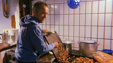 Karate Verein Köln Nippes – Kampfsport – Selbstverteidigung – Fitness – Kampfkunst 397 Ju Kengo e.V. - Karate in Köln - Kampfsport seit 1982 Karate Verein Köln Nippes – Kampfsport – Selbstverteidigung – Fitness – Kampfkunst