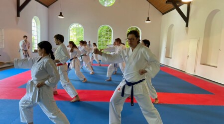 Karate Verein Köln Nippes – Kampfsport – Selbstverteidigung – Fitness – Kampfkunst 359 Ju Kengo e.V. - Karate in Köln - Kampfsport seit 1982 Karate Verein Köln Nippes – Kampfsport – Selbstverteidigung – Fitness – Kampfkunst