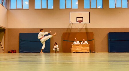 Karate Verein Köln Nippes – Kampfsport – Selbstverteidigung – Fitness – Kampfkunst 287 Ju Kengo e.V. - Karate in Köln - Kampfsport seit 1982 Karate Verein Köln Nippes – Kampfsport – Selbstverteidigung – Fitness – Kampfkunst
