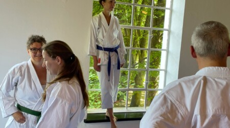 Karate Verein Köln Nippes – Kampfsport – Selbstverteidigung – Fitness – Kampfkunst 313 Ju Kengo e.V. - Karate in Köln - Kampfsport seit 1982 Karate Verein Köln Nippes – Kampfsport – Selbstverteidigung – Fitness – Kampfkunst