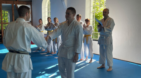 Karate Verein Köln Nippes – Kampfsport – Selbstverteidigung – Fitness – Kampfkunst 142 Ju Kengo e.V. - Karate in Köln - Kampfsport seit 1982 Karate Verein Köln Nippes – Kampfsport – Selbstverteidigung – Fitness – Kampfkunst