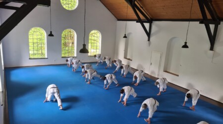 Karate Verein Köln Nippes – Kampfsport – Selbstverteidigung – Fitness – Kampfkunst 92 Ju Kengo e.V. - Karate in Köln - Kampfsport seit 1982 Karate Verein Köln Nippes – Kampfsport – Selbstverteidigung – Fitness – Kampfkunst