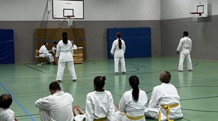 Karate Verein Köln Nippes – Kampfsport – Selbstverteidigung – Fitness – Kampfkunst 51 Ju Kengo e.V. - Karate in Köln - Kampfsport seit 1982 Karate Verein Köln Nippes – Kampfsport – Selbstverteidigung – Fitness – Kampfkunst