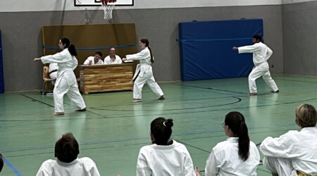 Karate Verein Köln Nippes – Kampfsport – Selbstverteidigung – Fitness – Kampfkunst 52 Ju Kengo e.V. - Karate in Köln - Kampfsport seit 1982 Karate Verein Köln Nippes – Kampfsport – Selbstverteidigung – Fitness – Kampfkunst